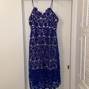 Chic Royal Blue Lace Midi Dress